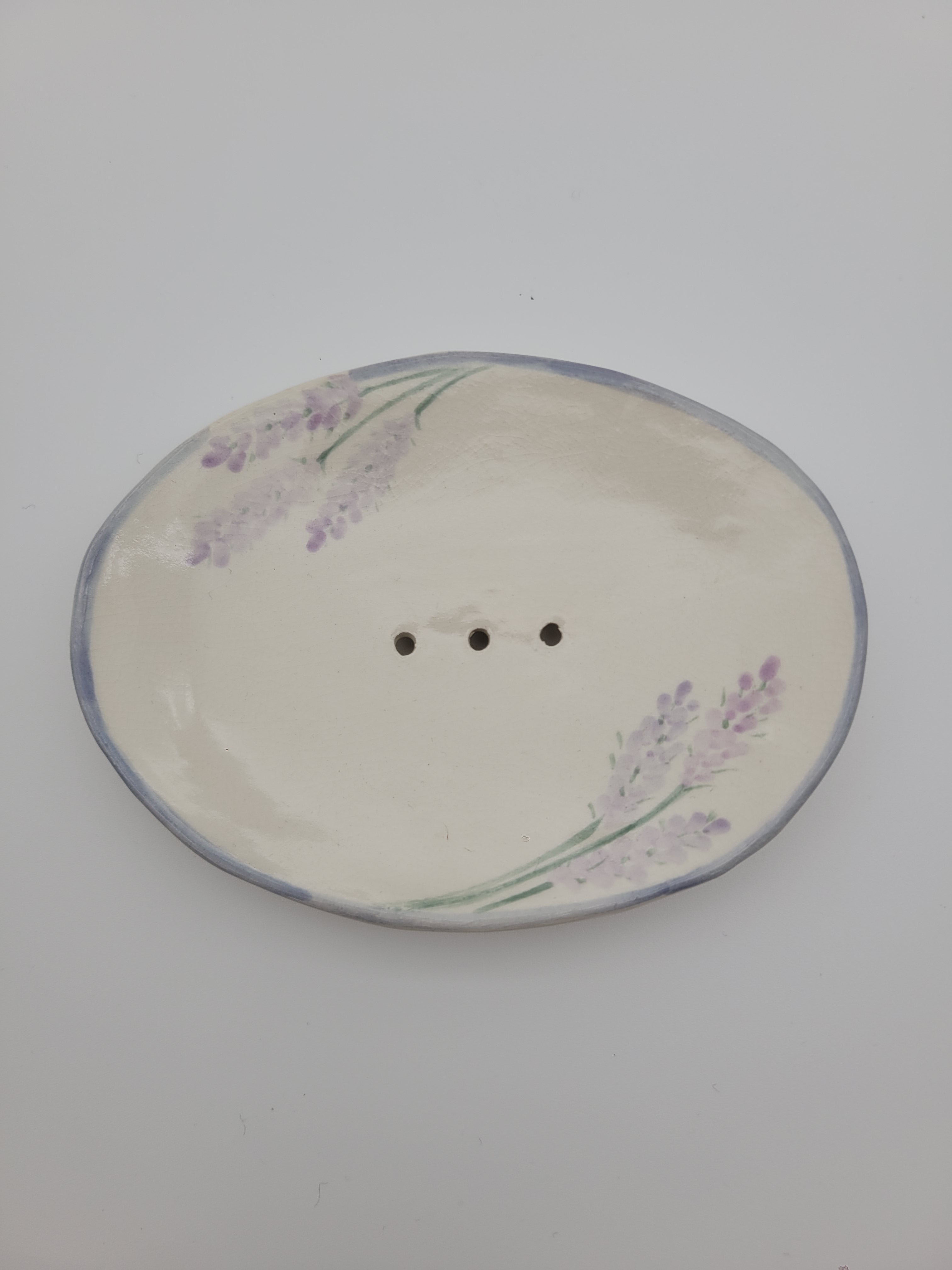 Soap dish with painted heather design
