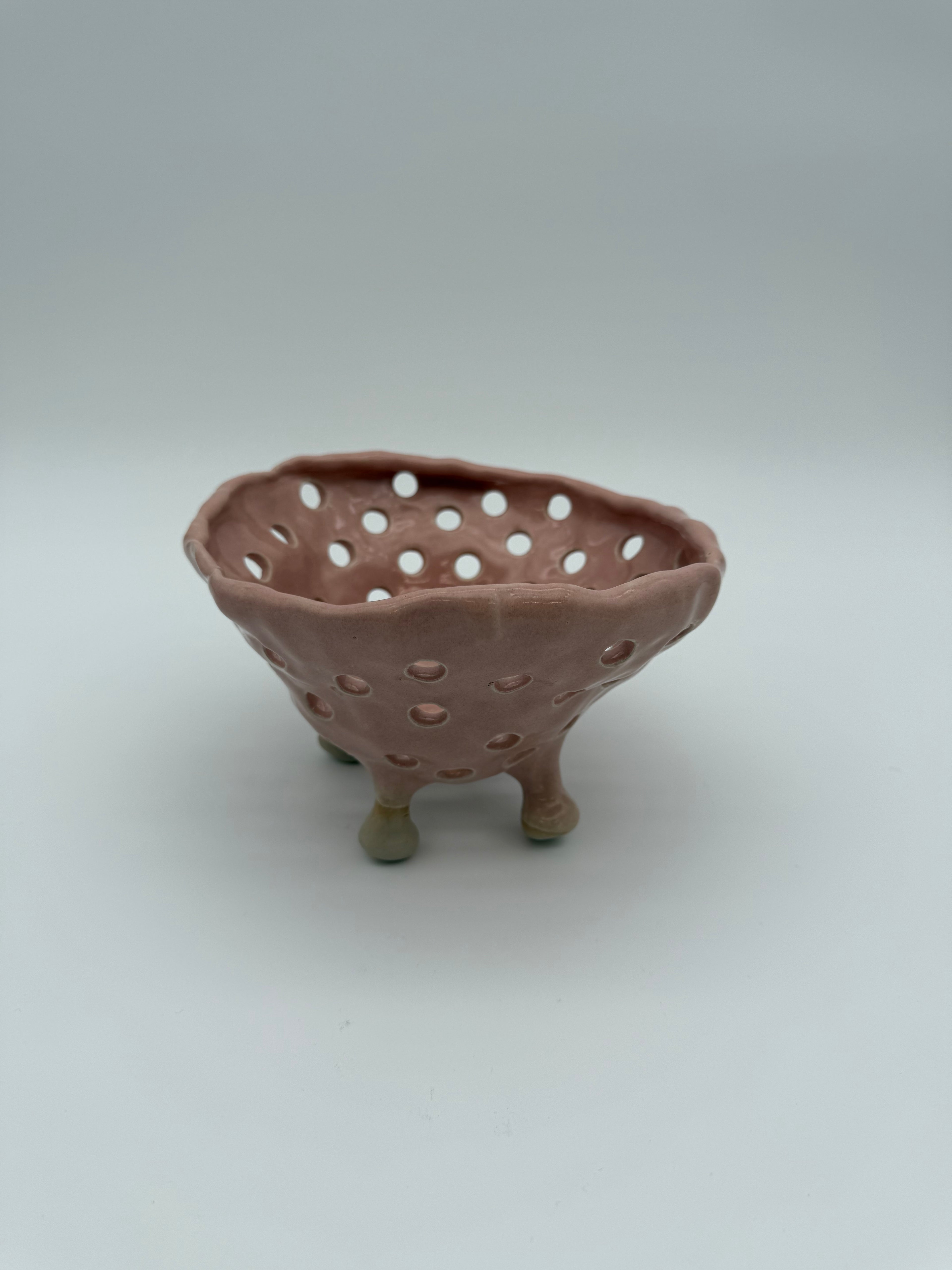 Ceramic colander