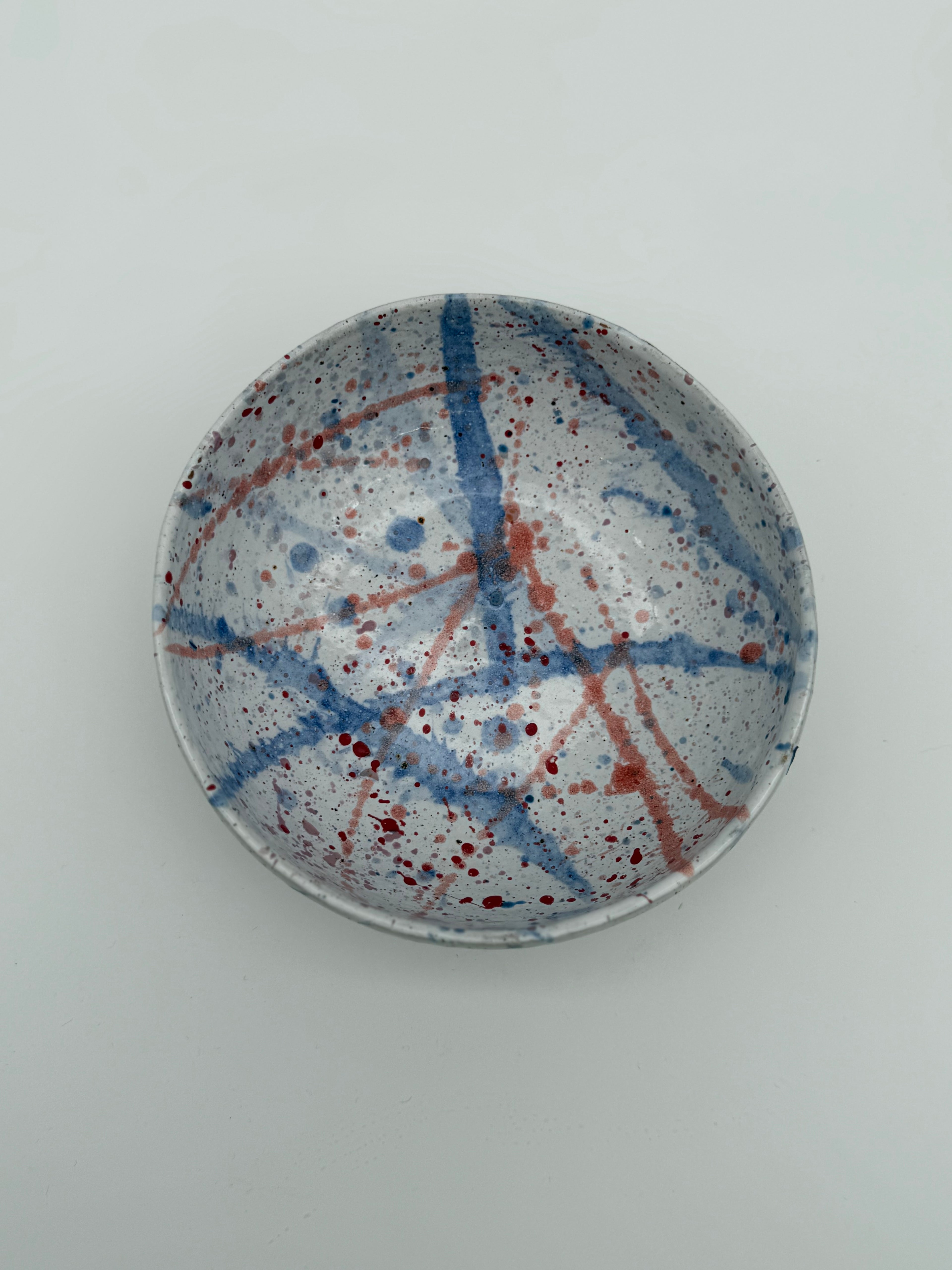 Bowl with splatter finish