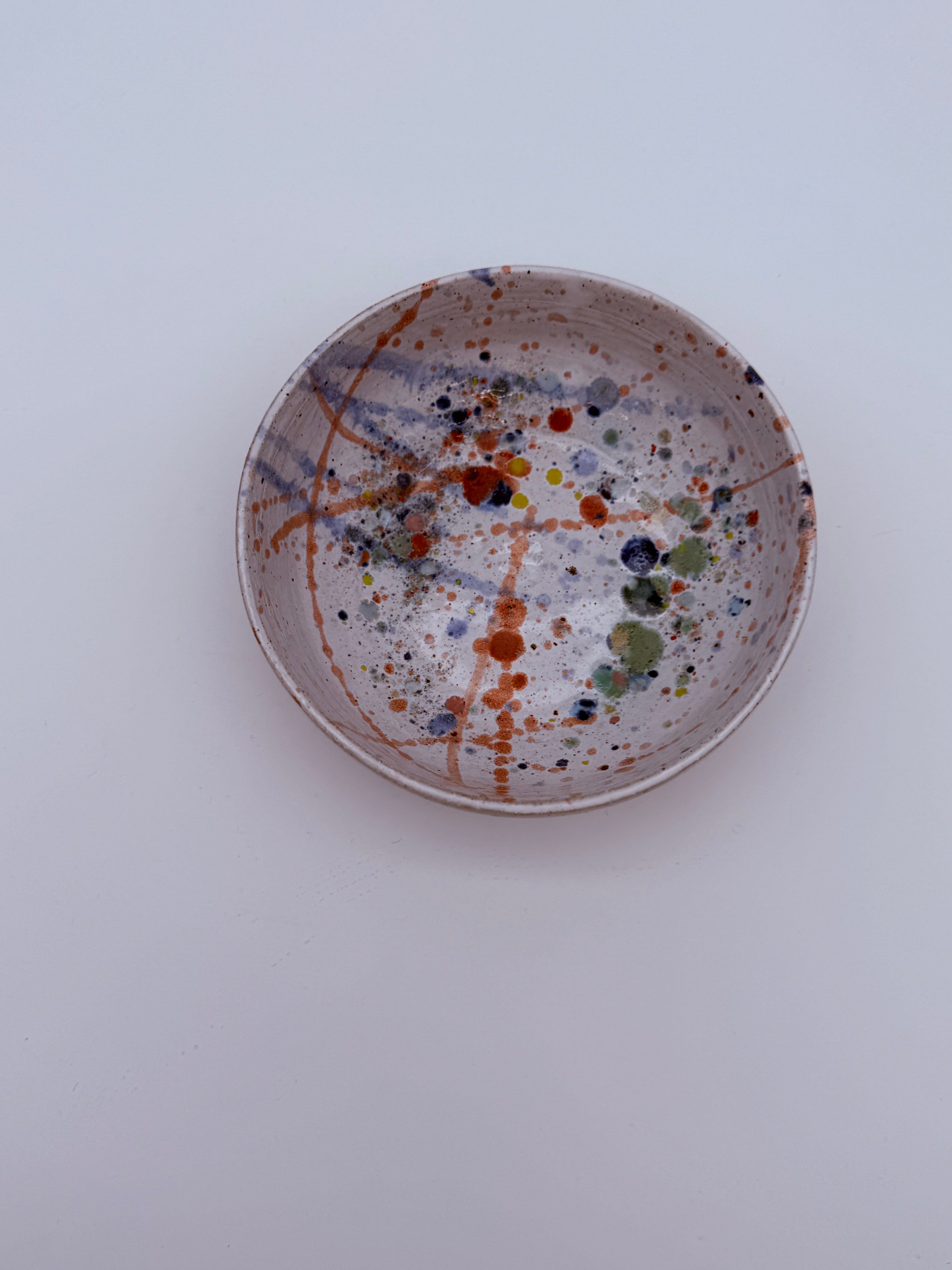 Bowl with splatter finish